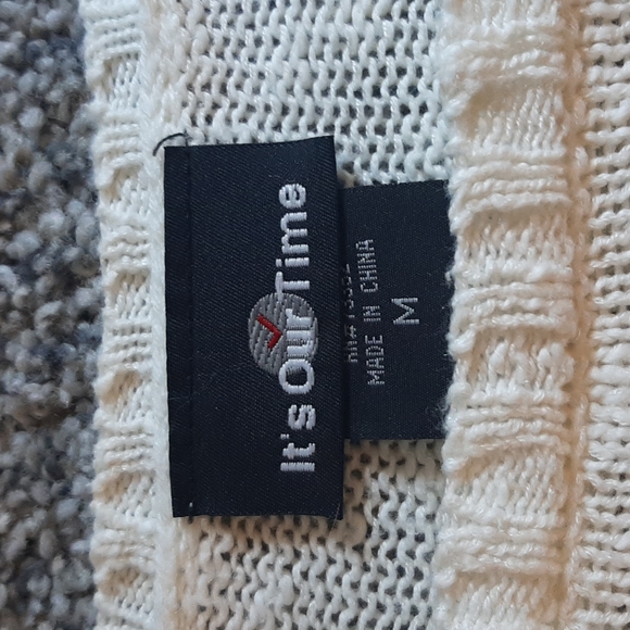 Knit sweater - Picture 3 of 3